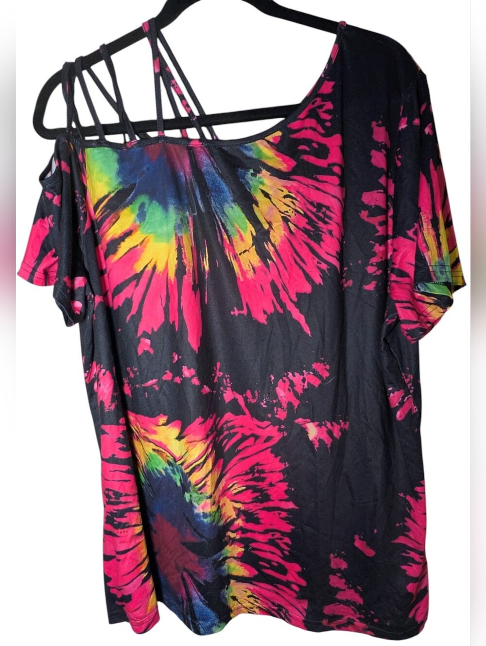 EUC SHEIN Curve Rainbow Tie Dye Strappy Cold Shoulder Top Plus Size 2XL